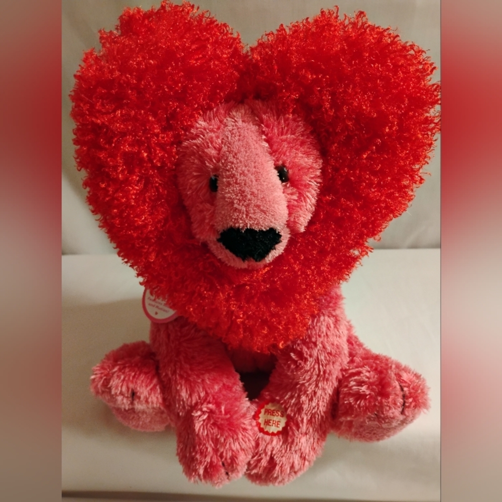 AUTHENTIC HALLMARK VALENTINO LION WITH SOUND & MOTION (NWT)